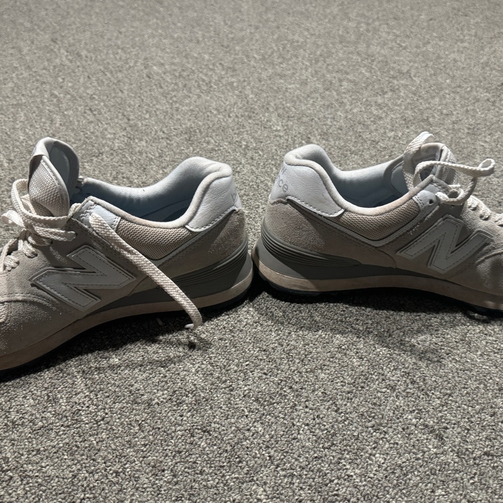 New Balance 574 Gray Sneakers - Picture 2 of 4